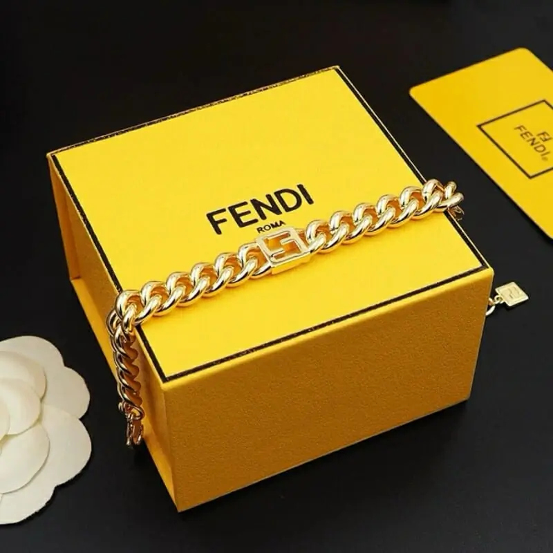 fendi bracelets s_123a0701